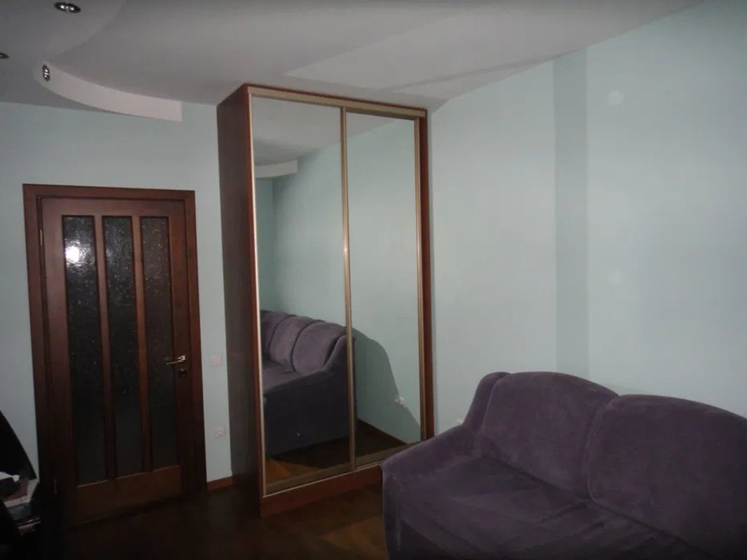ЖК Радужный двухкомнатная квартира около 70м с ремонтом — фото 5
