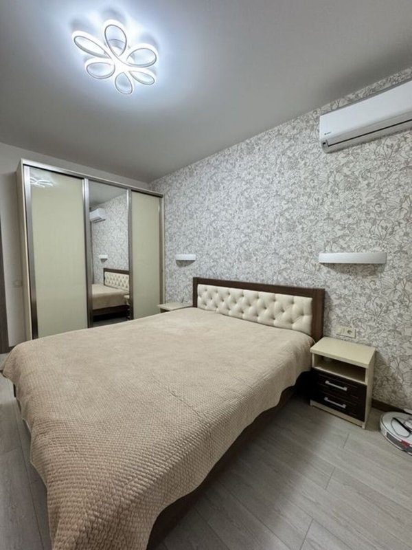 Вильямса, ЖК Таировские Сады — 2 комнаты + кухня-студия, 90 м², сданная секция — фото 3