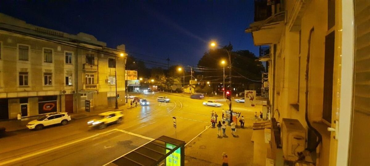 Тираспольская/Старопортофранковская — комната 21,8 м², потолки 3,65 м — фото 1