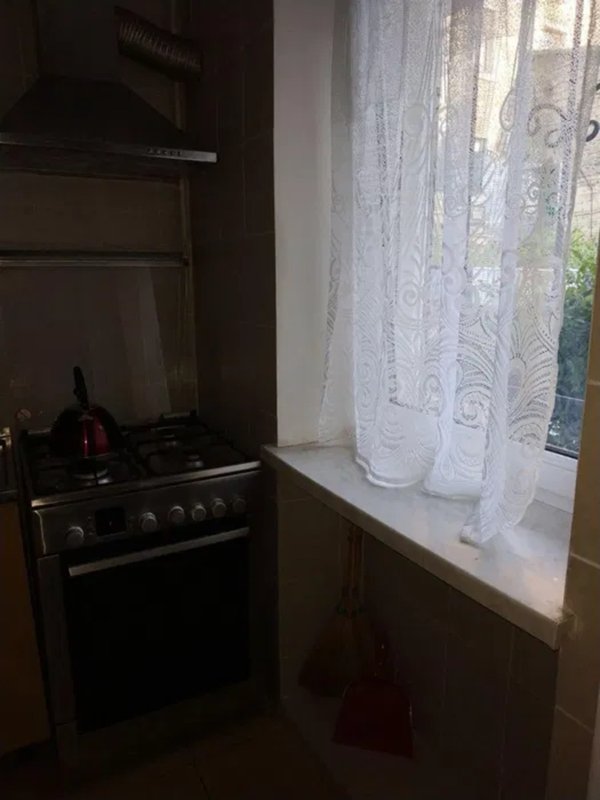 Центр, Деволановский спуск — смарт 17 м² с арендаторами — фото 3