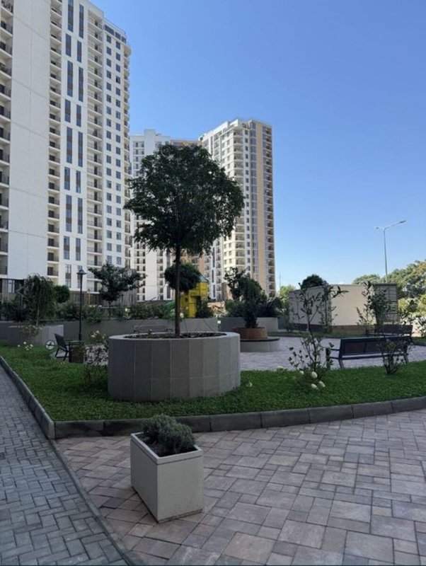 ул. Краснова, KADORR City — 2-комнатная с гардеробной и видом на ипподром — фото 3