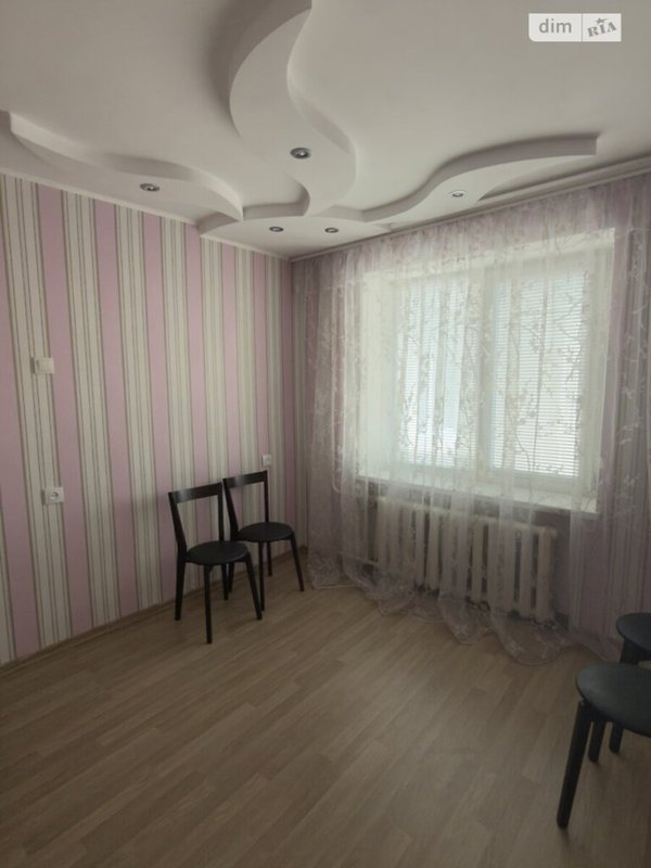 Проспект Небесной Сотни — 3-комнатная 65,8 м² с гардеробной и кладовой, большая лоджия — фото 14