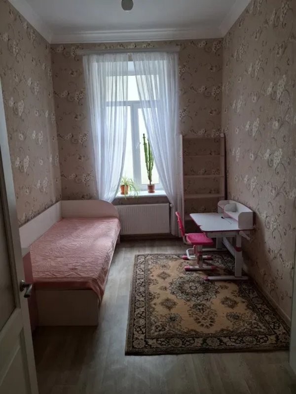 Вознесенский пер. - Старосенная пл-дь — 3к 75,2 м², АГВ, 3/3, классический ремонт — фото 2