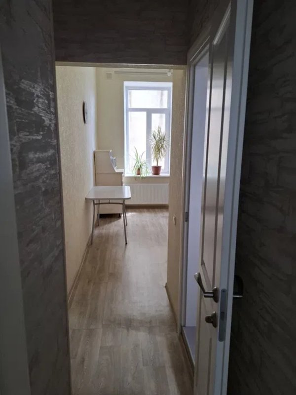 Вознесенский пер. - Старосенная пл-дь — 3к 75,2 м², АГВ, 3/3, классический ремонт — фото 18