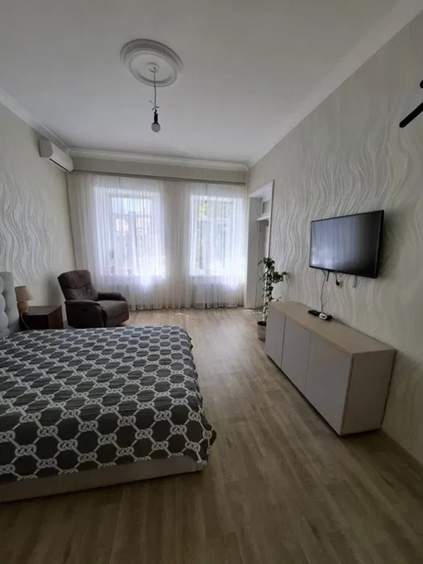 Вознесенский пер. - Старосенная пл-дь — 3к 75,2 м², АГВ, 3/3, классический ремонт — фото 14