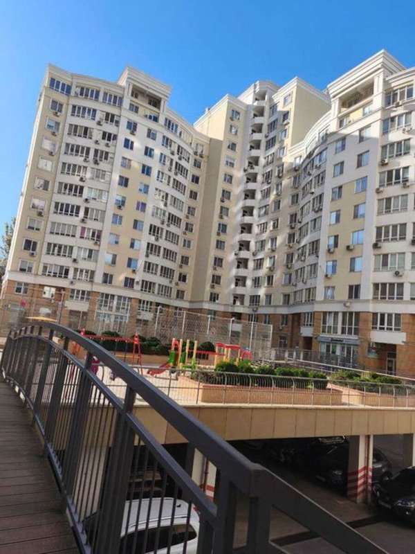 ул. М. Говорова, ЖК Звездный городок - 1-спальня + кухня-студия, евродвушка с ремонтом — фото 7
