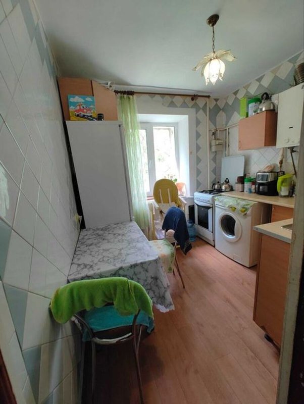 Черёмушки, ул. Гастелло — 2-к, жилое состояние, — фото 5