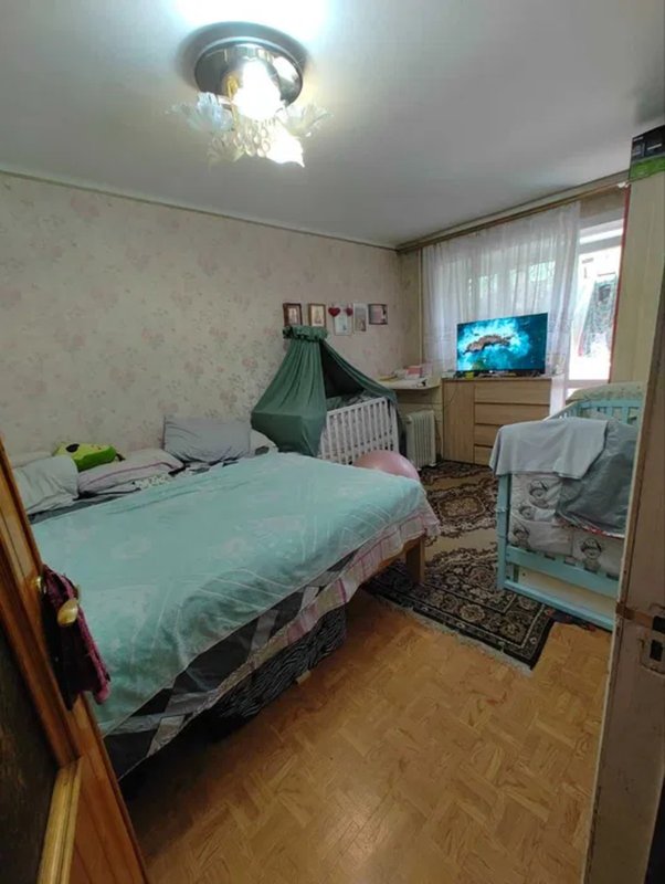 Черёмушки, ул. Гастелло — 2-к, жилое состояние, — фото 1
