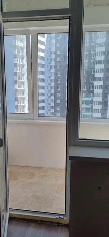 ул. Варненская 3-к в новострое, ЖК «Sky City», ремонт почти готов, раздельные комнаты — фото 8