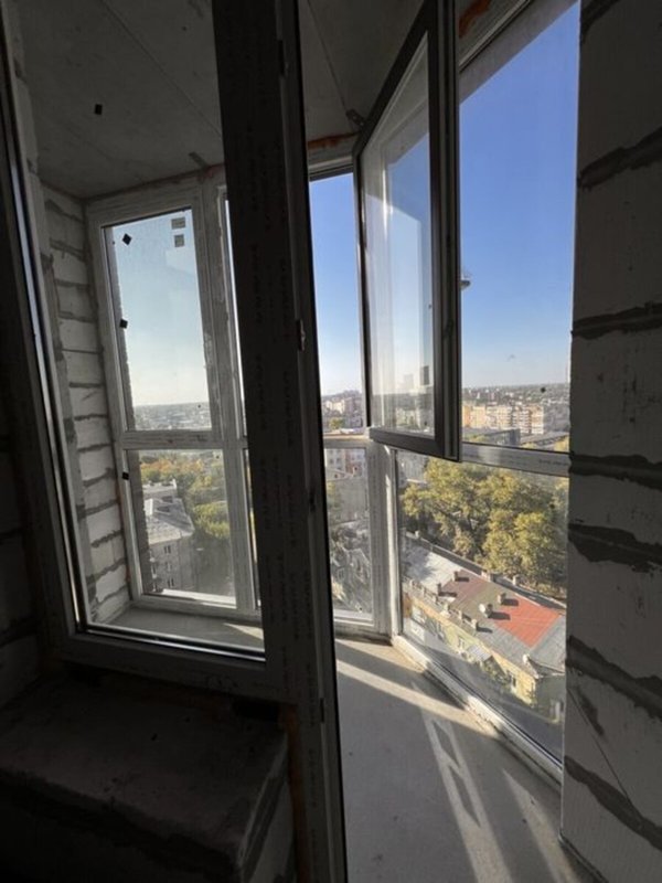 ЖК «Прохоровский квартал» 2-комнатная 68,2 м² ,Вид на город и сквер, без ремонта — фото 5