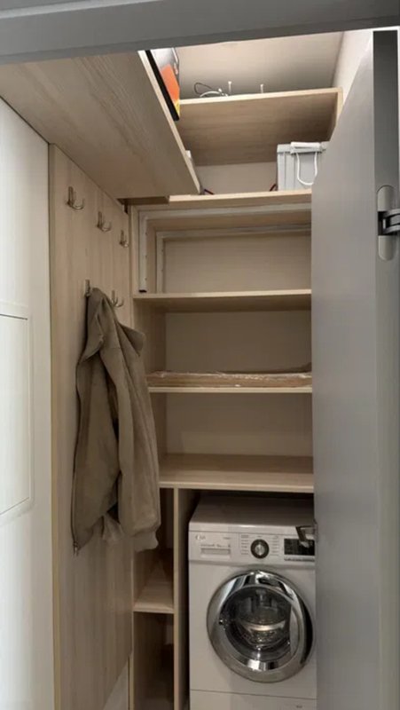 Аркадия / Каманина — евродизайн, кухня-гостиная 30 м² + 2 гардеробные, автономный свет в квартире — фото 6