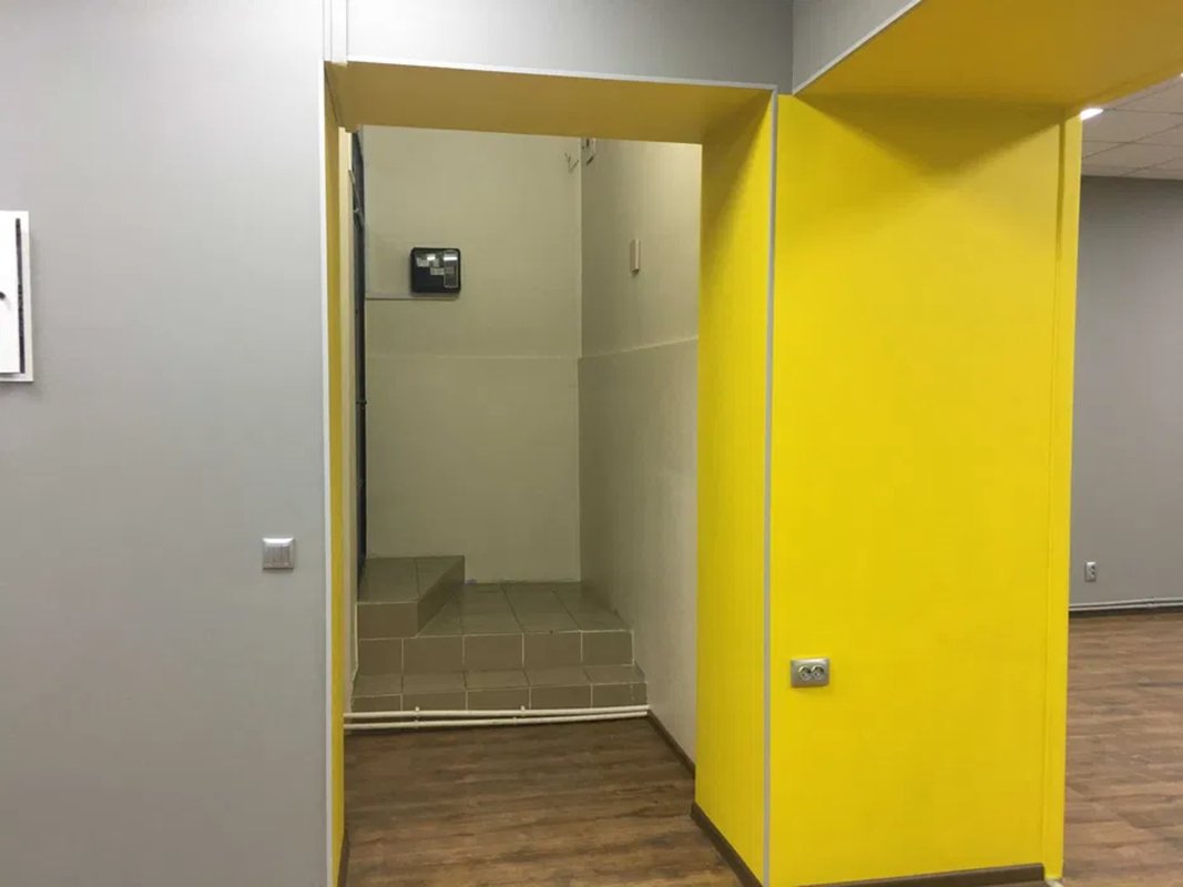 Фасад/подъезд/двор — гибкий формат под офис, кабинет, студию — фото 8