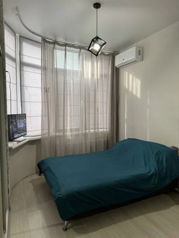 Евро-студия с мебелью — ЖК «Гагарин Плаза», первая линия, Аркадия — фото 1