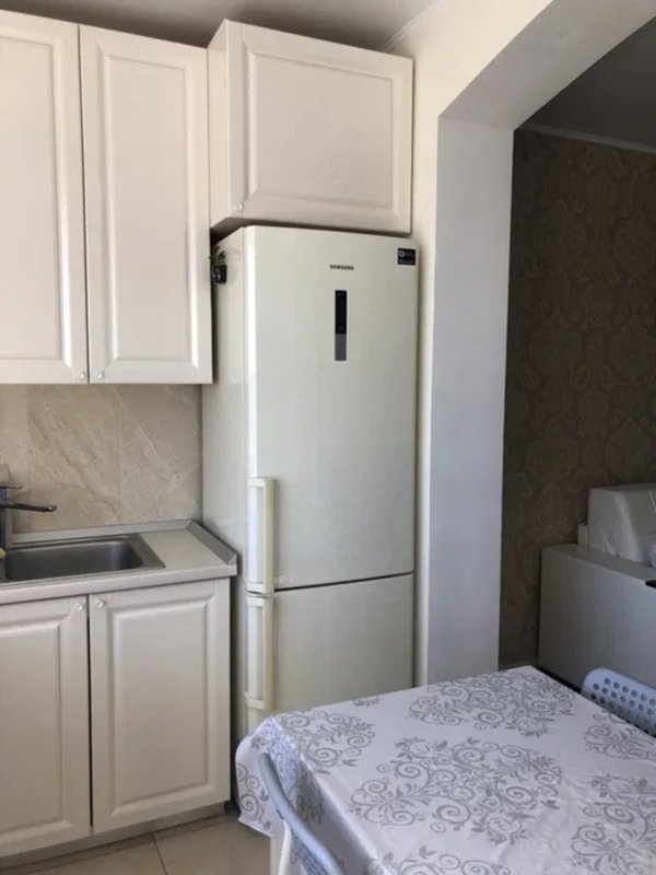 54 м², кухня-гостиная + спальня — ул. Старицкого, кирпичный дом — фото 3