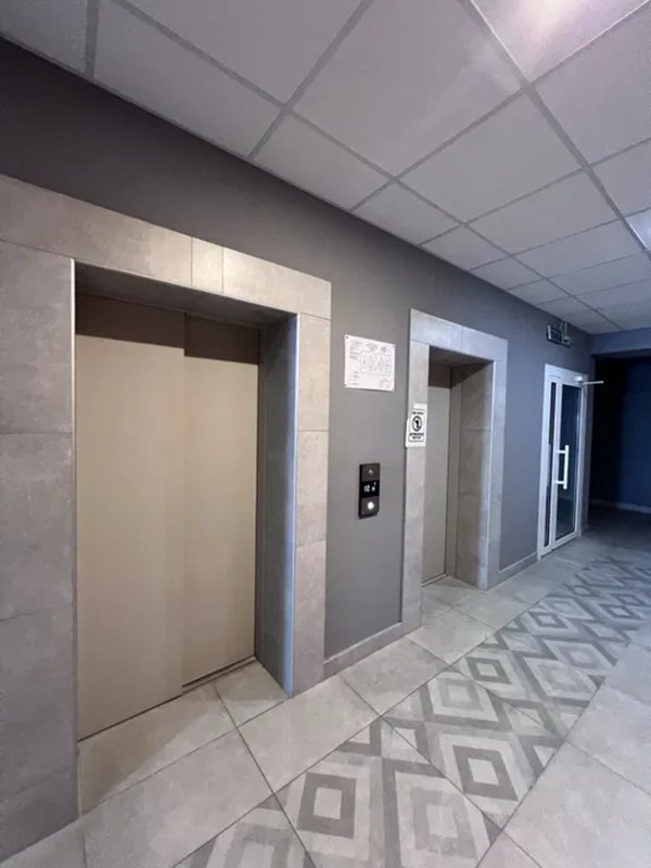 просп. Гагарина — ЖК «4 Сезона», 3К 100 м² + кладовка, вид на центр — фото 8