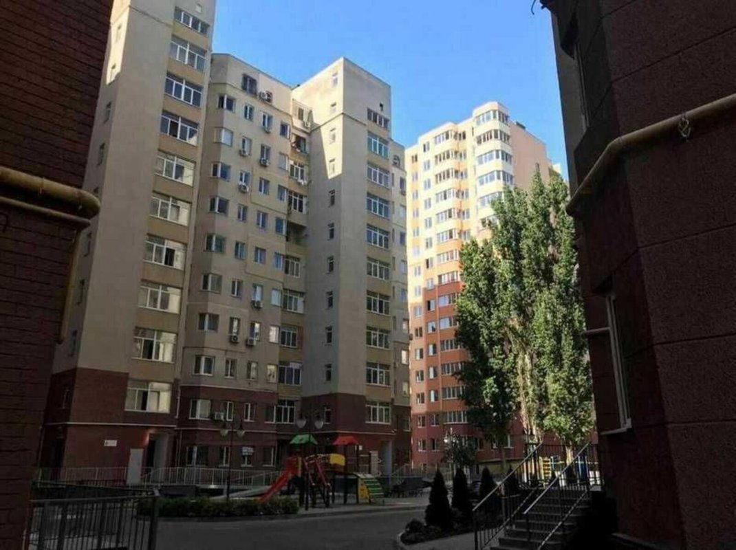 3-комнатная 118 м² — ул. Ак. Вильямса, ЖК «Лучь», свободная планировка, АГОВ — фото 1