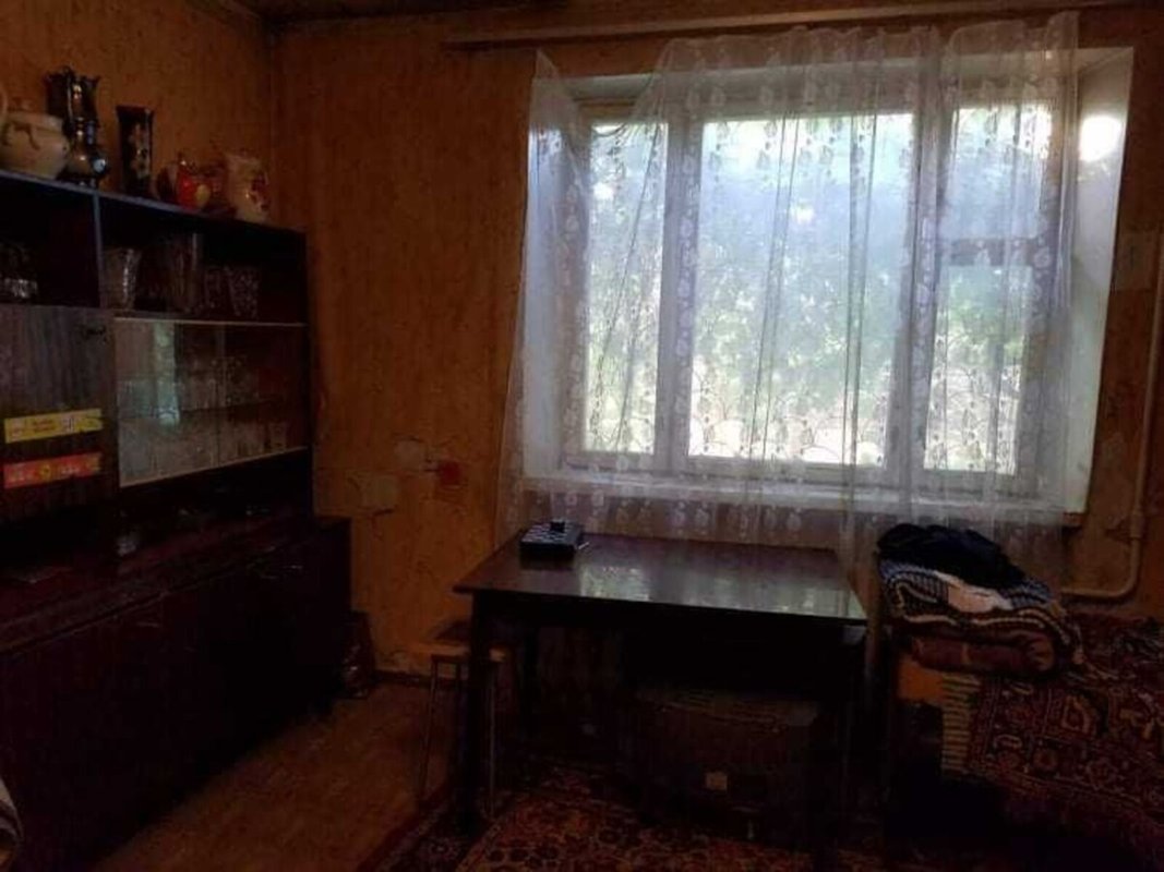 Бугаевская: 5-к с подвалом (убежище), раздельные комнаты,под ремонт — фото 3