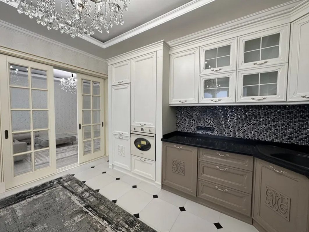 Литературная, ЖК Руслан и Людмила — 3-к 150 м², ремонт, вид моря и парка — фото 5