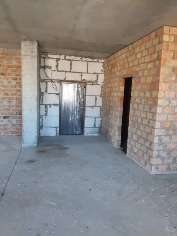 Пишоновская, центр — 3-комнатная 88 м², новый дом без отделки — фото 10