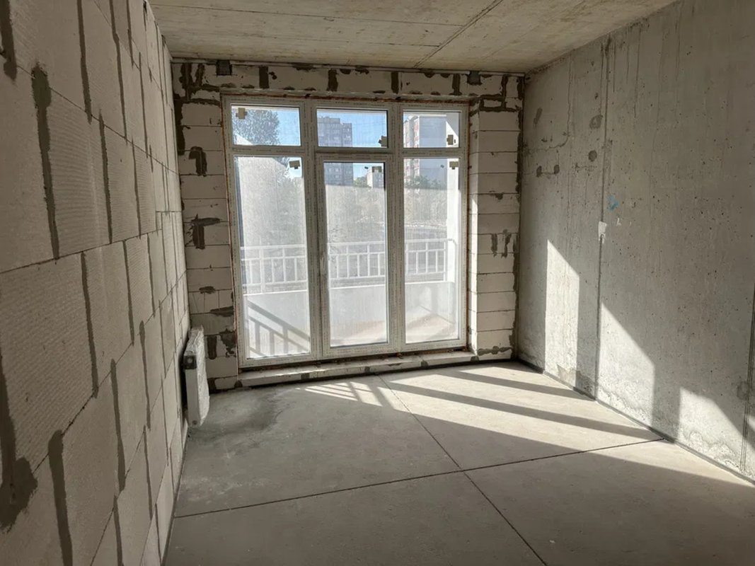 ЖК «4 Сезоны», красный корпус — 2-к 70 м², 2 этаж, готово под ремонт — фото 11