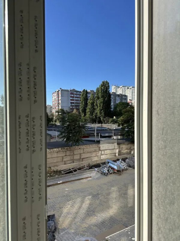 ЖК «4 Сезоны», красный корпус — 2-к 70 м², 2 этаж, готово под ремонт — фото 4