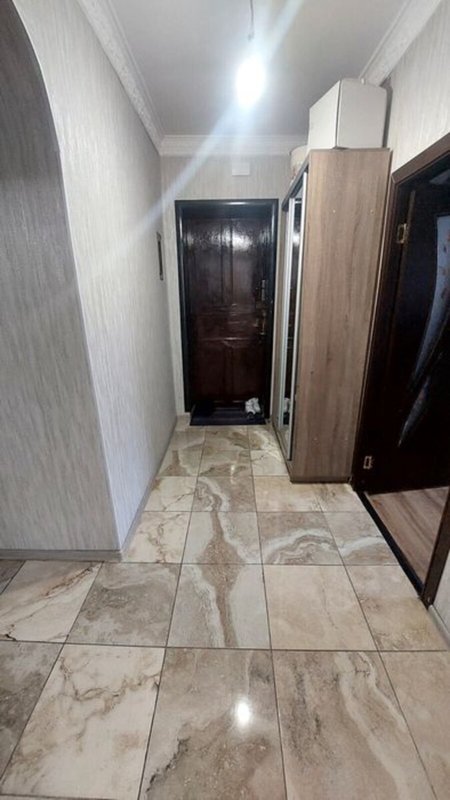 Продаж квартири 3-кімн., 74 м², Хаджибейський — фото 1