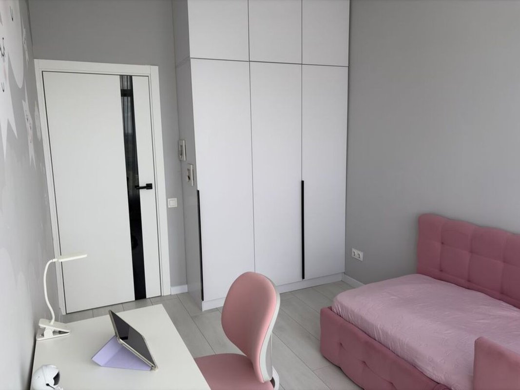 Филатова, ЖК «Manhattan» — 41,5 м², евроремонт, мебель и техника — фото 12