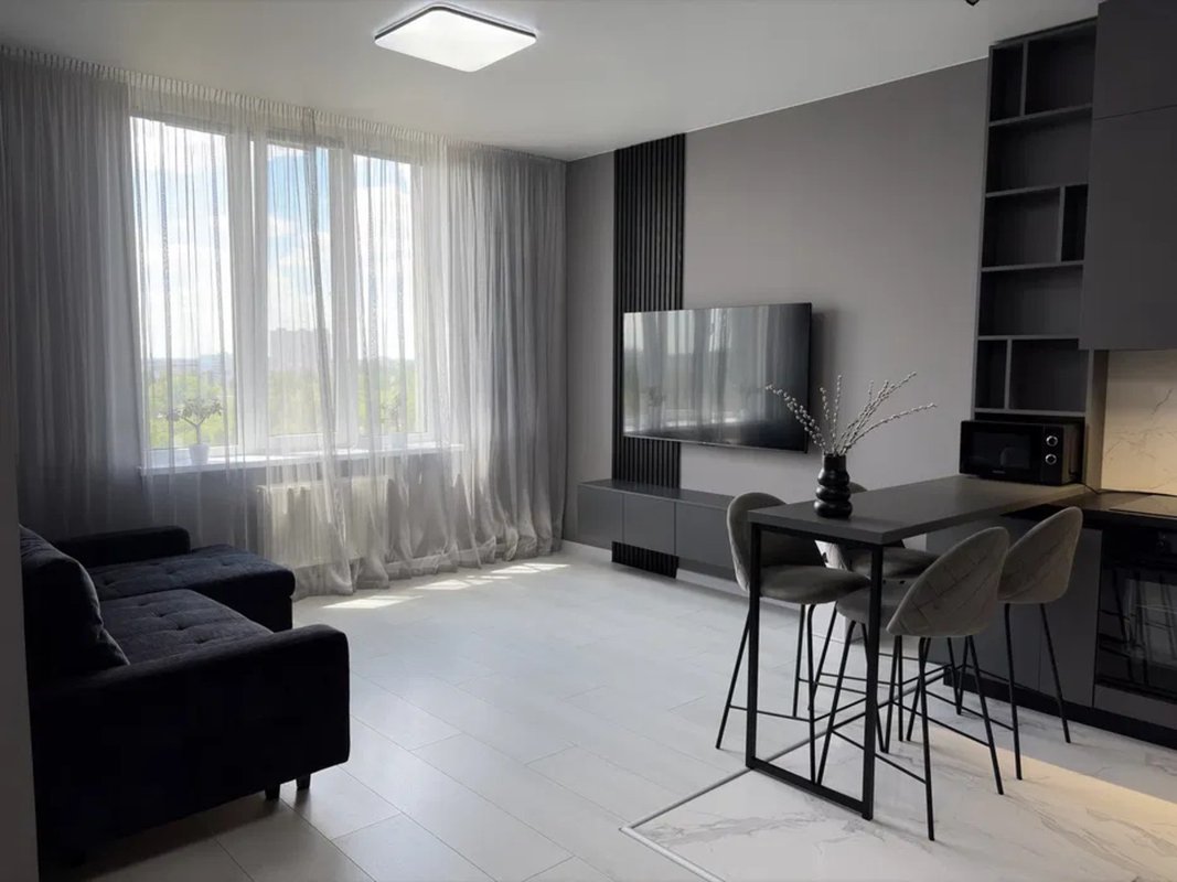 Филатова, ЖК «Manhattan» — 41,5 м², евроремонт, мебель и техника — фото 10