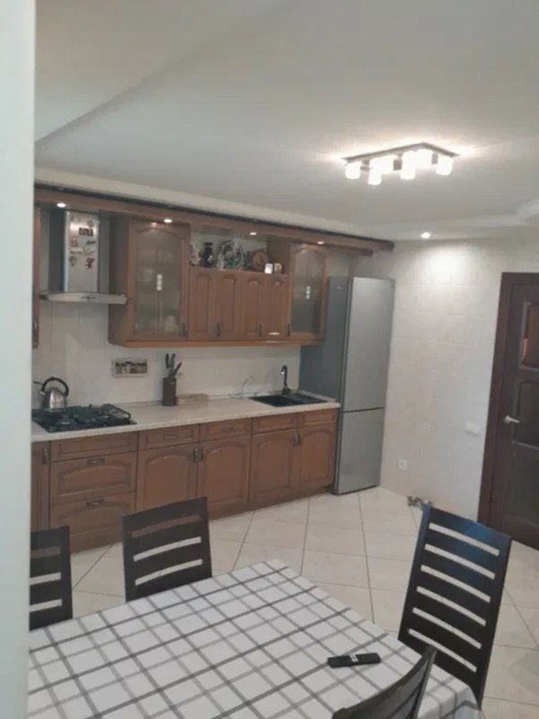 Продаж квартири 5-кімн., 220 м², Приморський — фото 3