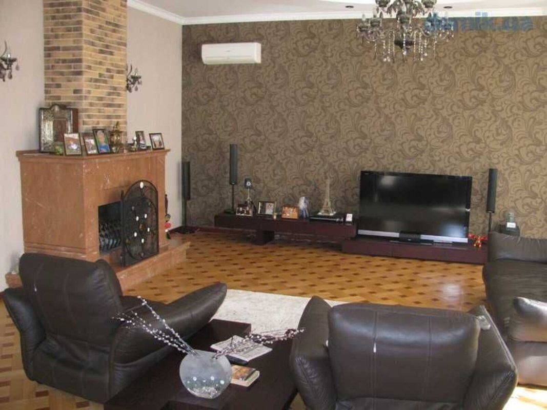 Продаж будинки, дачі, 350 м², Київський — фото 2