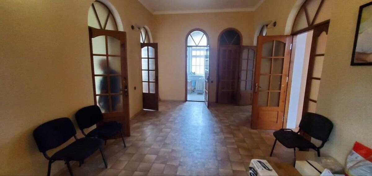Продаж будинки, дачі, 480 м², Київський — фото 1