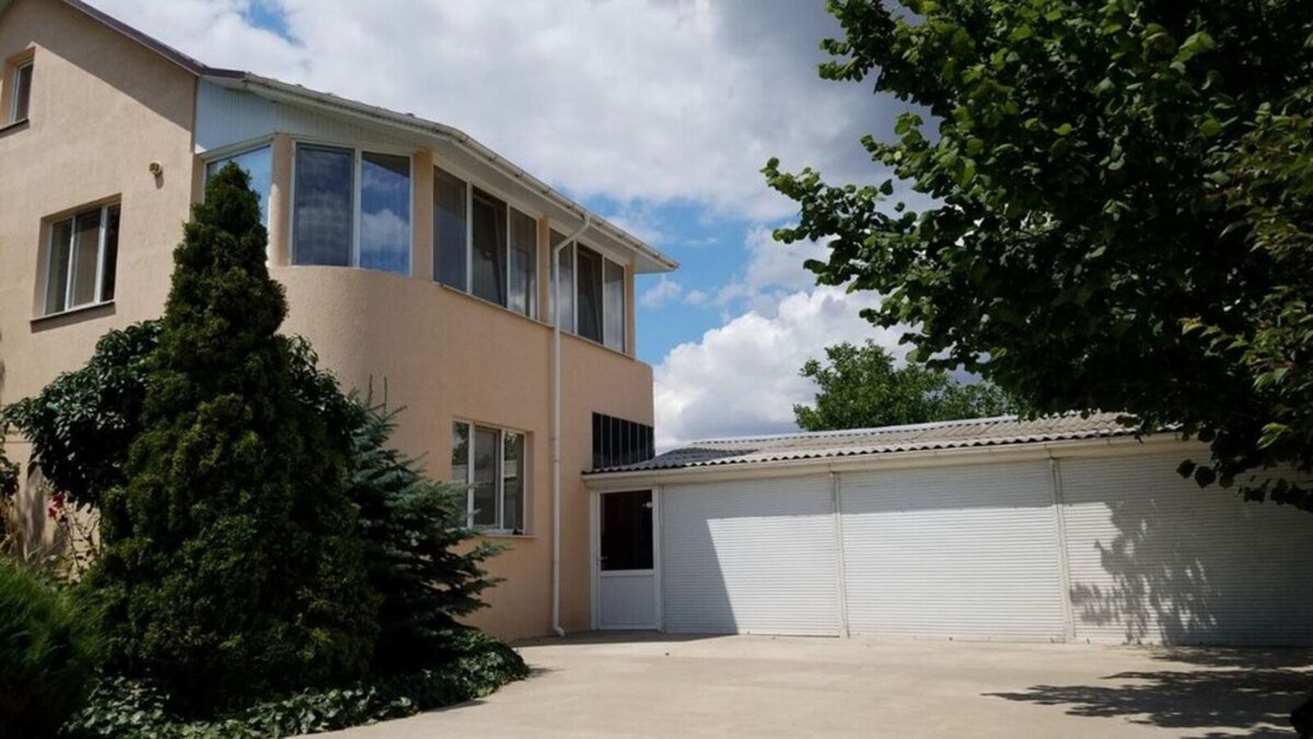 Продаж будинки, дачі, 240 м², Пересипський — фото 1