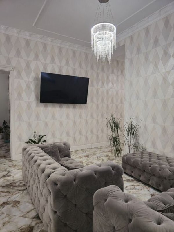 Дом из ракушняка 300 м² у моря: участок 10 соток, потолки 4 м, стены 75 см, крытый бассейн с подогревом, сауна, гараж на 2 авто, подвал 300 м², генератор — авторский люкс. — фото 7