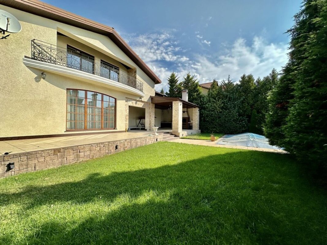 Усадьба на 12 ст. Фонтана 470 м² в закрытом кооперативе: участок 8 соток, 3 уровня + цоколь, 5 спален, бассейн, камин, гараж на 2 авто — элитная локация у моря. — фото 1