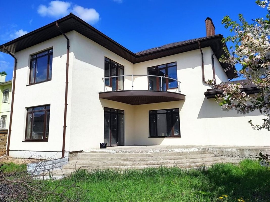 Капитальный дом 190 м² на 6 сотках по цене квартиры — в 5 км от Одессы Институт Таирова ликвидный лот в тихом кооперативе: 5 комнат и гараж 40 м² — фото 1