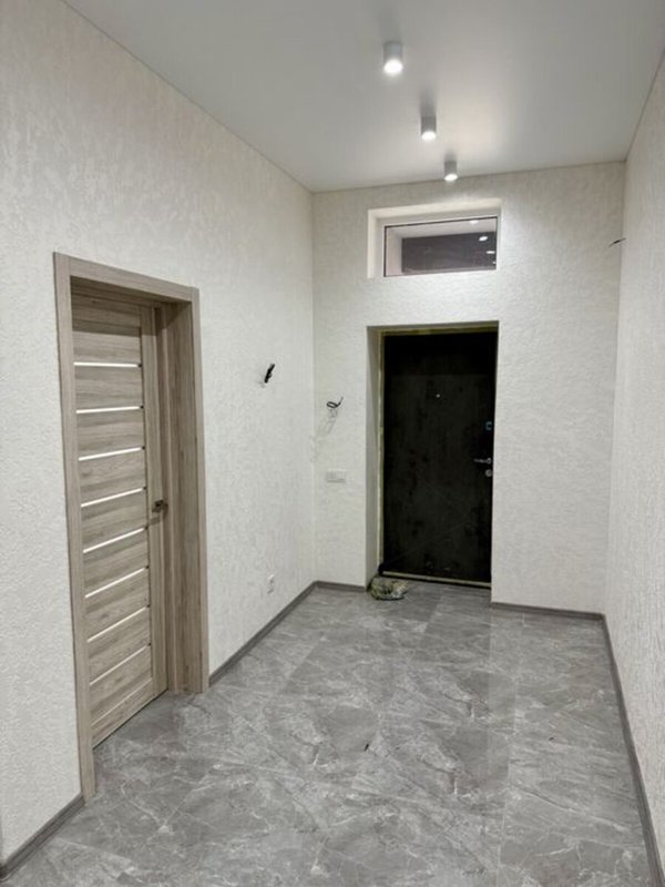 Таунхаус 160 м² с качественным ремонтом и собственным участком 3 сотки — фото 6