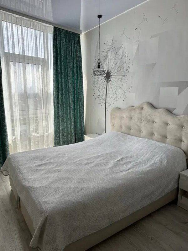 Оренда квартири 1-кімн., 45 м² — фото 1