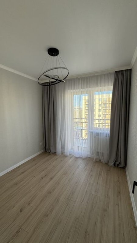 Оренда квартири 2-кімн., 41 м², Київський — фото 5